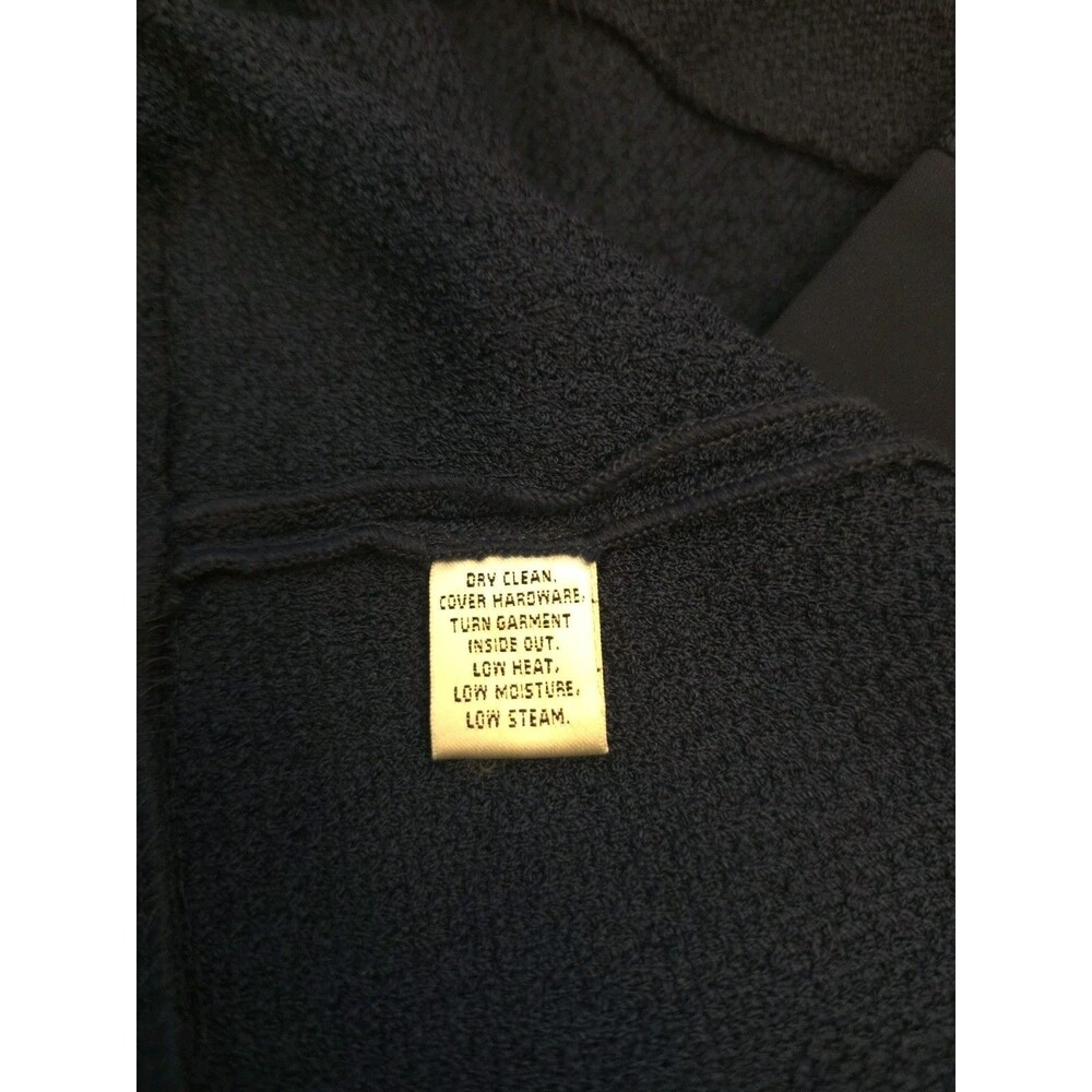 Gorgeous ST. JOHN Solid Navy Blue Knit Jacket Suit Blazer Size 2 - Picture 8 of 8